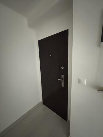 Reality KOMPLEX s.r.o. Vám ponúka EXKLIZÍVNE na predaj kompletne zrekonštruovaný 3-izbový byt s balkónom v obci Zemianska Olča, v okrese Komárno. - fotografia 12