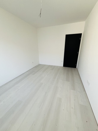 Reality KOMPLEX s.r.o., Vám ponúka na predaj moderný 3-izbový byt s balkónom a vlastnou záhradou v štvorbytovke v Dunajskej Strede - fotografia 5