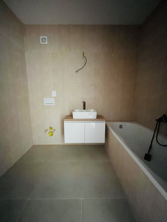 Reality KOMPLEX s.r.o., Vám ponúka na predaj moderný 3-izbový byt s balkónom a vlastnou záhradou v štvorbytovke v Dunajskej Strede - fotografia 29