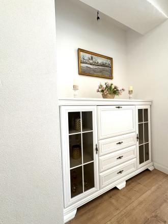 Reality KOMPLEX s.r.o., ponúka na PREDAJ luxusný nadštandardný rodinný dom s relaxačnou záhradou v tichej a obľúbenej lokalite FLORIDA VILLA PARK v meste Dunajská Streda !!! - fotografia 17
