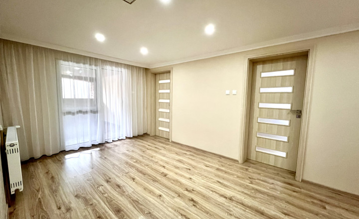 Reality KOMPLEX s.r.o. Vám ponúka na PREDAJ luxusnú vilu v obci Číčov - fotografia 31