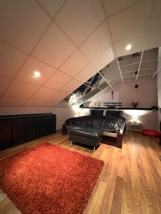 Reality KOMPLEX s.r.o., ponúka na PREDAJ luxusný nadštandardný 4 izbový rodinný dom s bazénom, krytou terasou v tichej časti Komárna !!! - fotografia 9