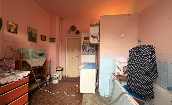 NA PREDAJ – POSCHODOVÝ RODINNÝ DOM V OBCI BALOŇ - fotografia 14