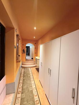 Reality KOMPLEX s.r.o. VámEXKLUZÍVNE ponúka na predaj rodinný dom v obci Zemianska Olča. - fotografia 7