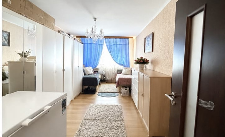 Reality Komplex Vám ponúka na predaj priestranný 3-izbový byt s výmerou 78,83 m² v Nových Zámkoch. - fotografia 1