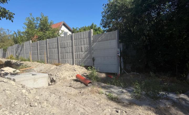 Reality KOMPLEX s.r.o. Vám ponúka Exkluzívne na predaj stavebný pozemok v obci Bodza - fotografia 7