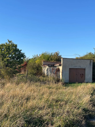 Exkluzívne iba u nás Vám Reality KOMPLEX s.r.o., ponúka na predaj farmársku usadlosť pri Kave. - fotografia 1