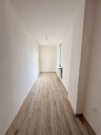 Reality KOMPLEX s.r.o., Vám ponúka na predaj 3-izbový rodinný dom v obci Okoč - fotografia 8