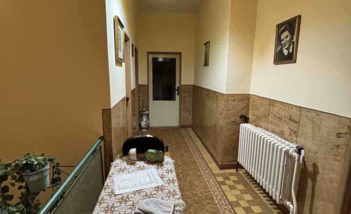 Reality KOMPLEX s.r.o. Vám ponúka na predaj 5-izbový rodinný dom v Rohovciach - fotografia 6