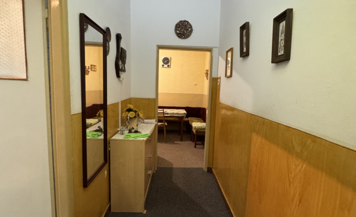 Reality KOMPLEX s.r.o. Vám ponúka na predaj 5-izbový rodinný dom v Rohovciach - fotografia 17
