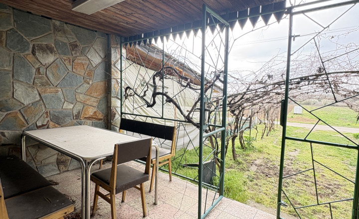 Velká zľava !!! IBA U NÁS !!! Reality KOMPLEX s.r.o. ponúka EXKLUZÍVNE na predaj poschodovú chatu s pivnicou v chatovej oblasti Chotín !!! - fotografia 4