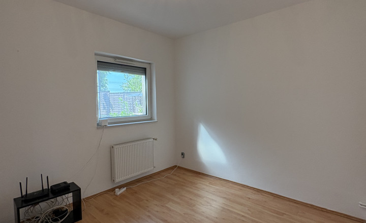 IBA U NÁS – REALITY KOMPLEX ponúka výnimočný rodinný dom s priamym prístupom k Dunaju v Maďarsku – Komárom, Koppánymonostor, len 3 km od slovenských hraníc !!! - fotografia 19
