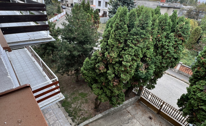Reality KOMPLEX s.r.o. Vám ponúka do NÁJMU časť rodinného domu v Komárne!! - fotografia 6